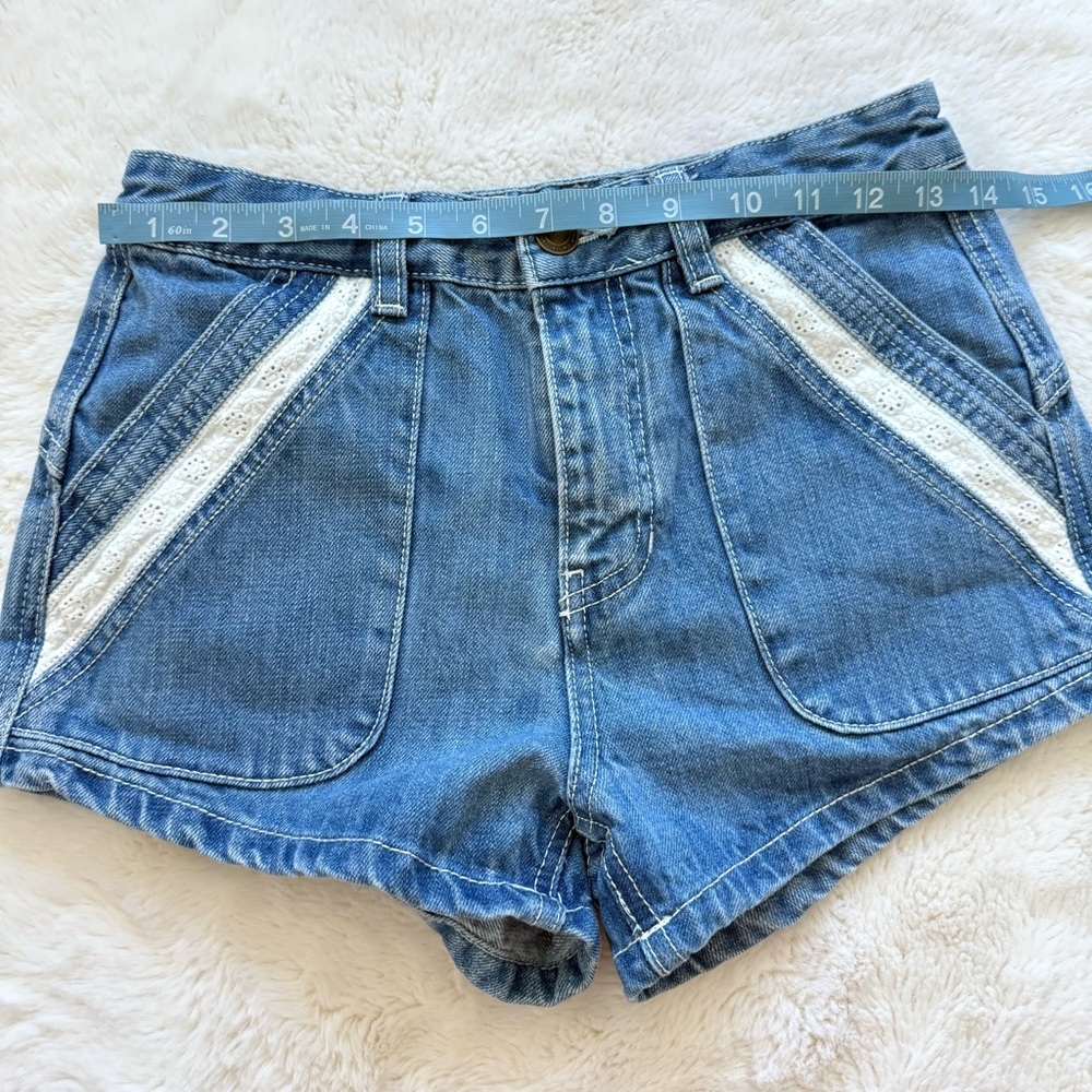 Free People women jeans shorts size 25 - Picture 5 of 6